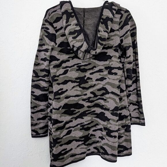 Women's Rachel Zoe Hooded Cardigan Sweater Green Black Camo Print Small Pockets - Picture 6 of 10
